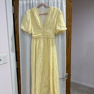 Yellow V-Neck Maxi Dress